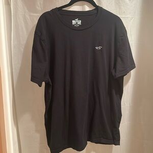 Hollister Men’s Black short sleeved T-shirt size XL